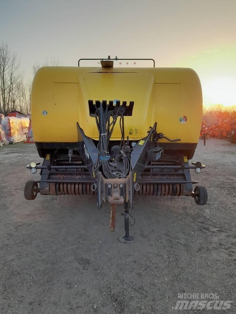 New Holland BB 9080 Rundballepresser