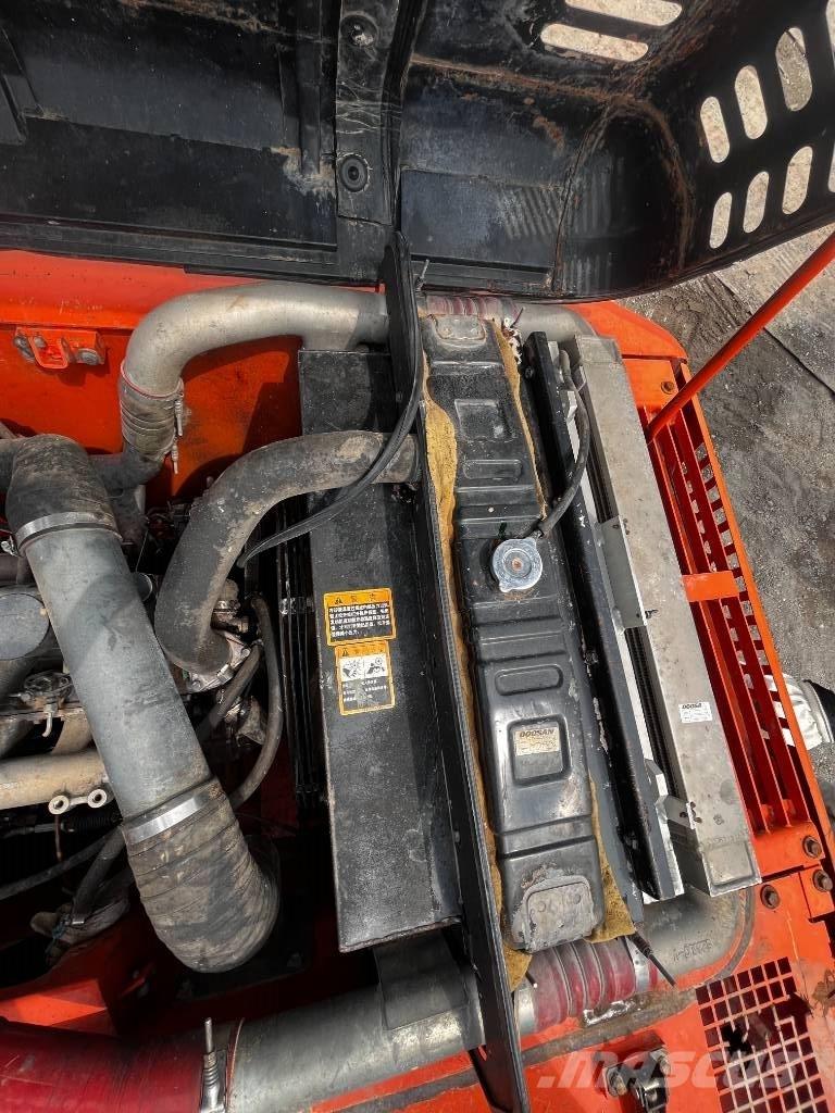 Doosan DH 225 LC-7 Beltegraver