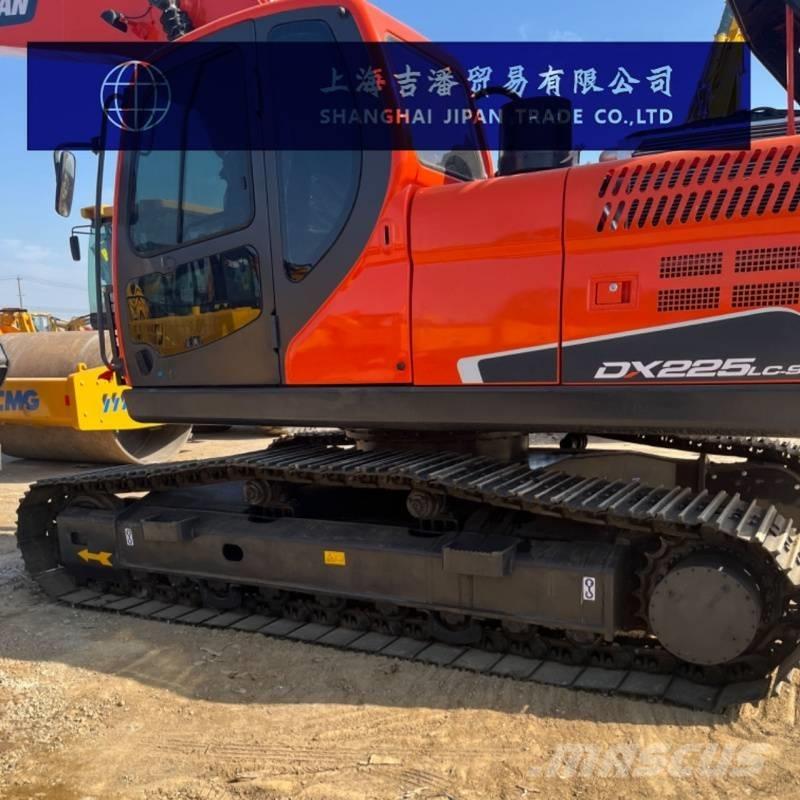 Doosan DX 225 Beltegraver