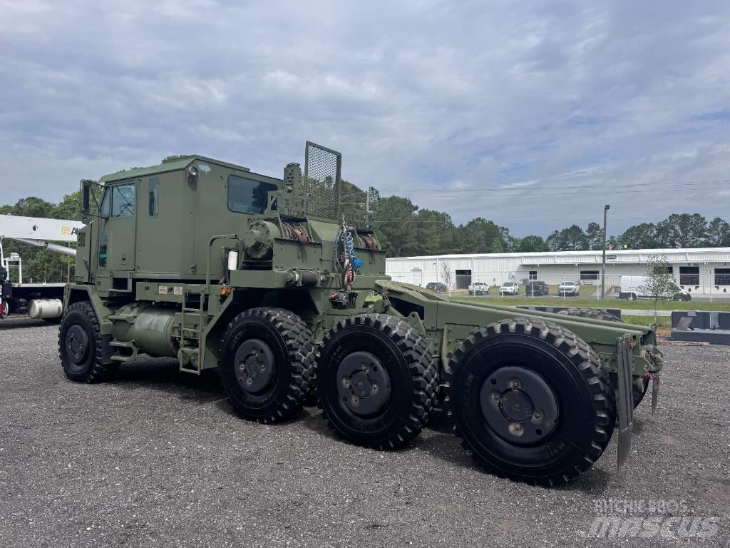 Oshkosh M1070 Trekkvogner