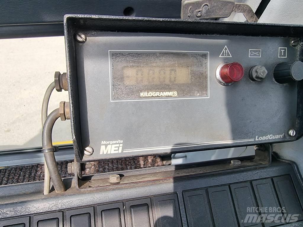 Hyundai 70 D-7 E Diesel Trucker
