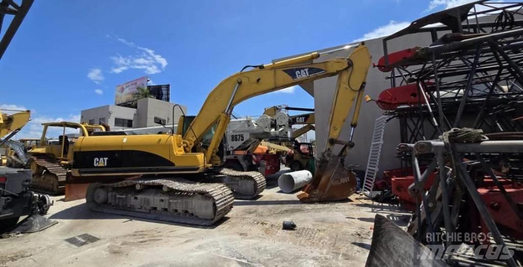 CAT 325 CL Beltegraver