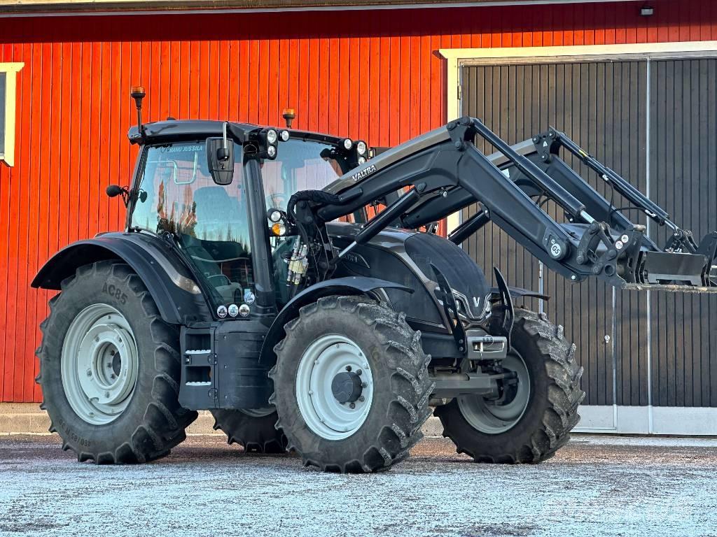 Valtra N 135 Active Traktorer