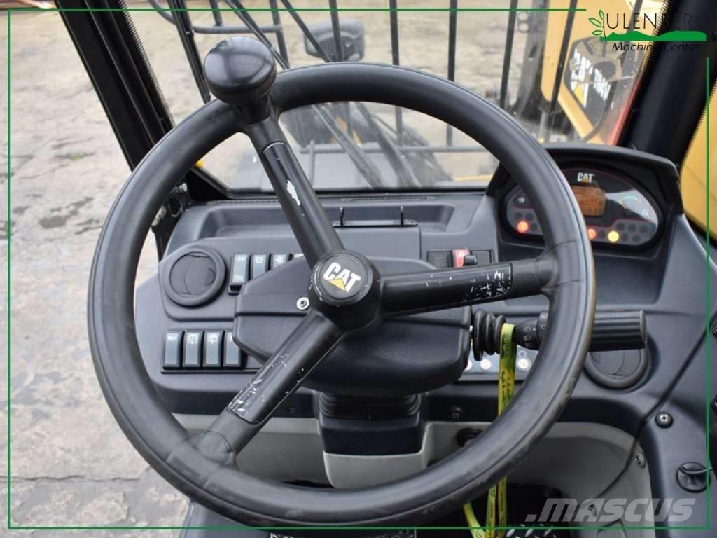 CAT TH 414 C Teleskoplastere