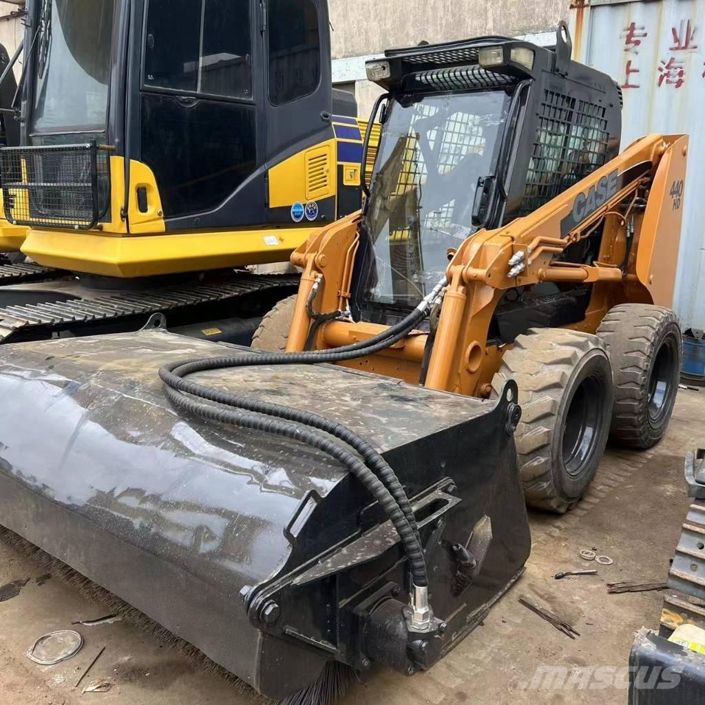 CASE 440 Kompaktlastere