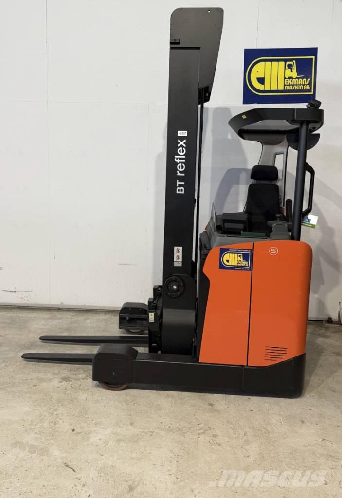 BT truck RRE 140HE Skyvemasttruck