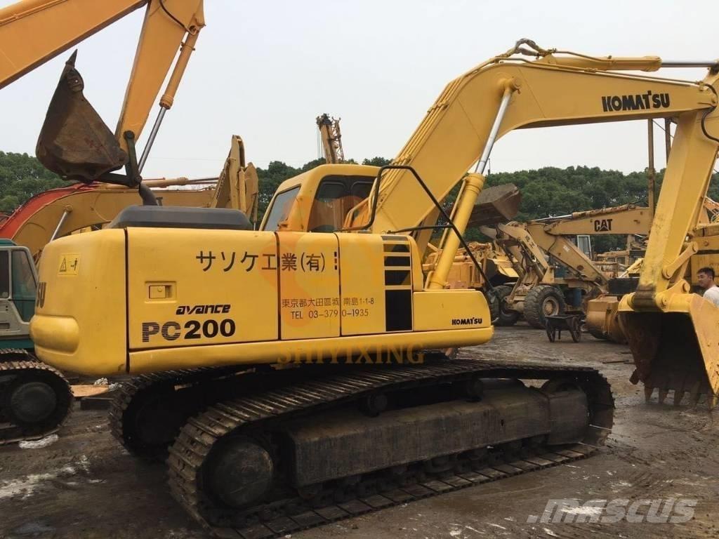 Komatsu PC 200-6 Beltegraver