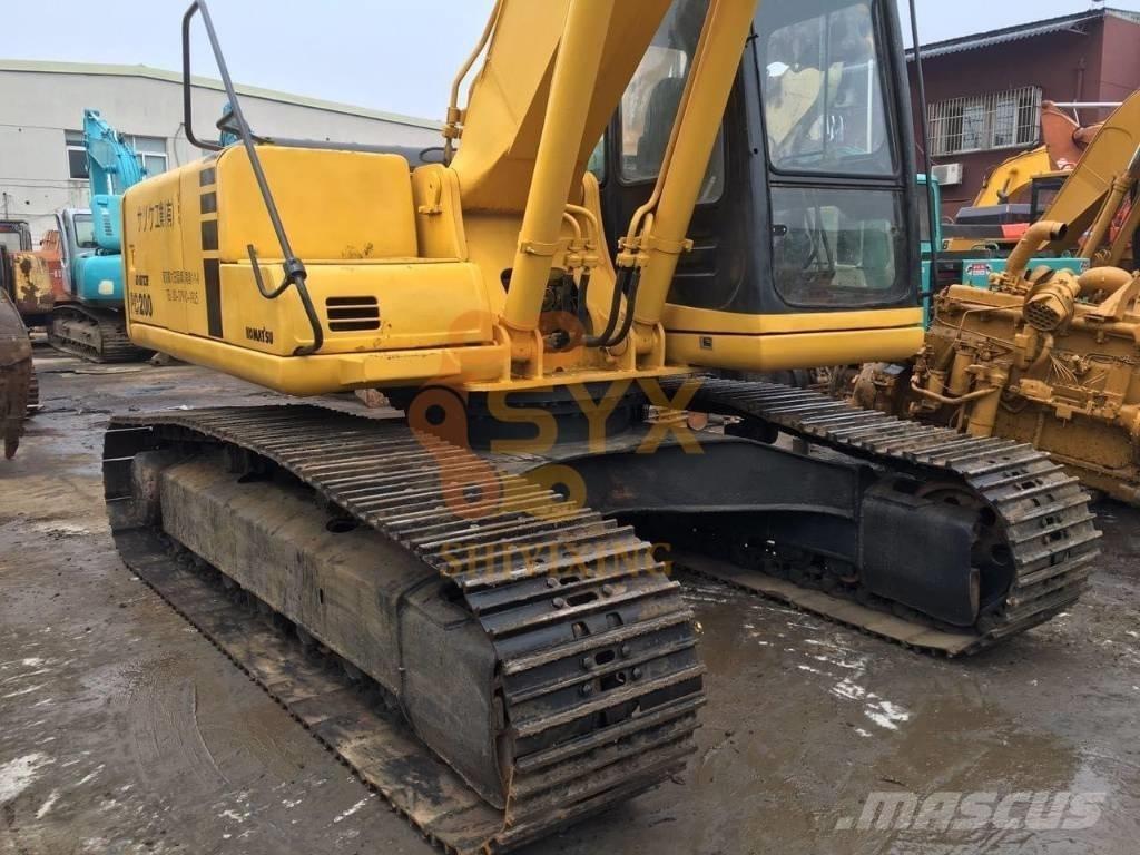 Komatsu PC 200-6 Beltegraver
