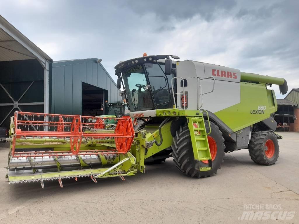 CLAAS Lexion 630 Skurtreskere