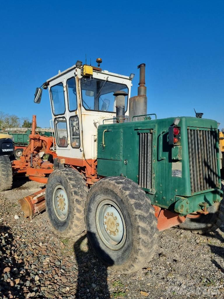 CAT 120 G Veihøvler