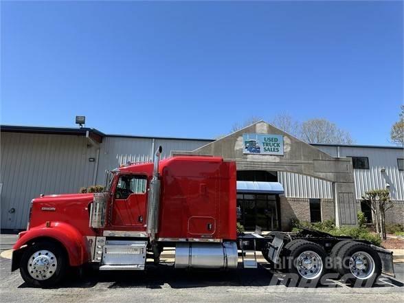 Kenworth W900L Anlegg - Annet