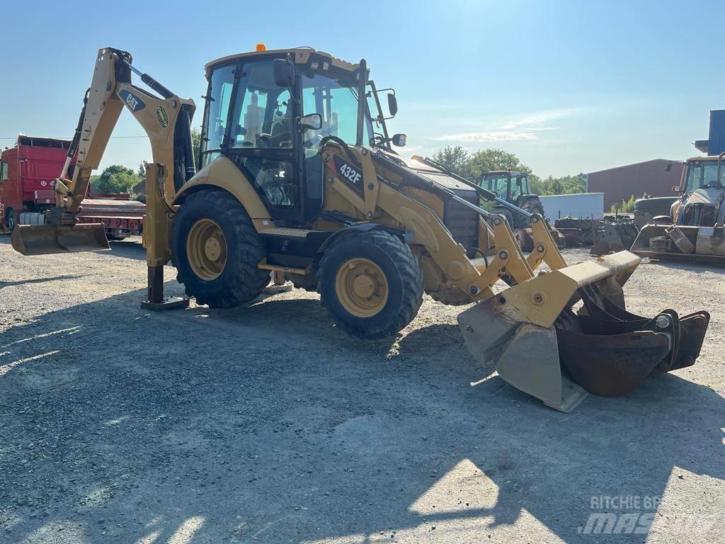  Tractopelle Cat 432F Traktorgravere