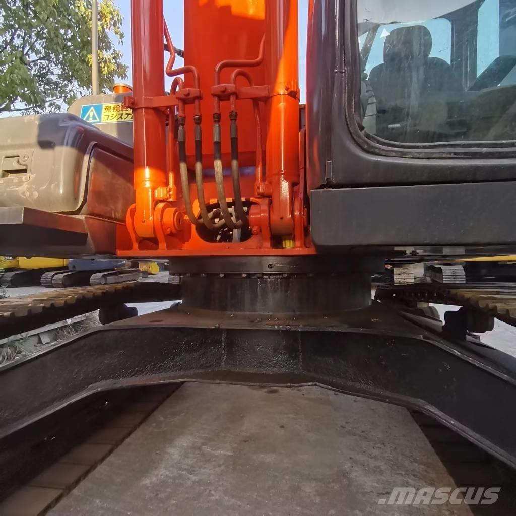 Hitachi ZX 120 Beltegraver
