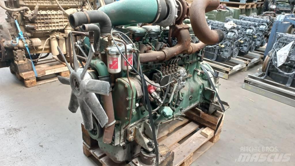 Volvo TD100A Motorer