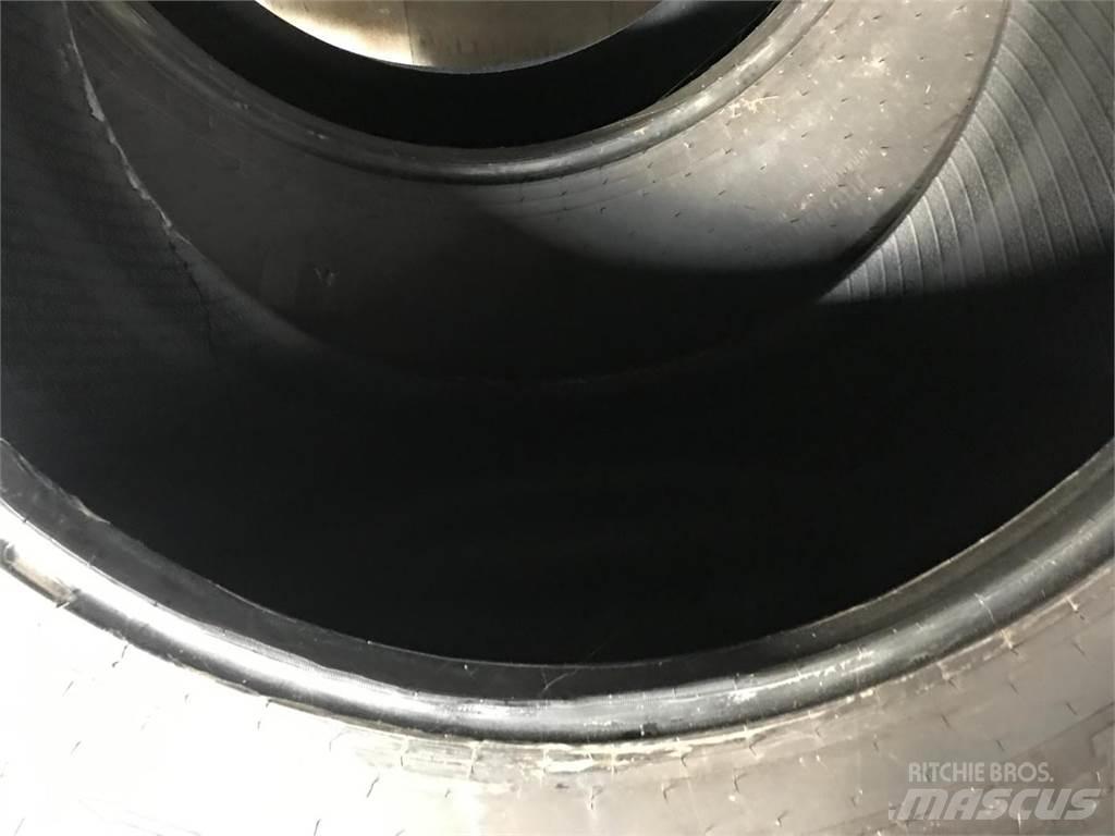 BKT 650/85R42 IF Dekk, hjul og felger