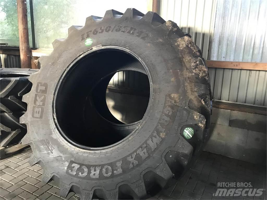 BKT 650/85R42 IF Dekk, hjul og felger
