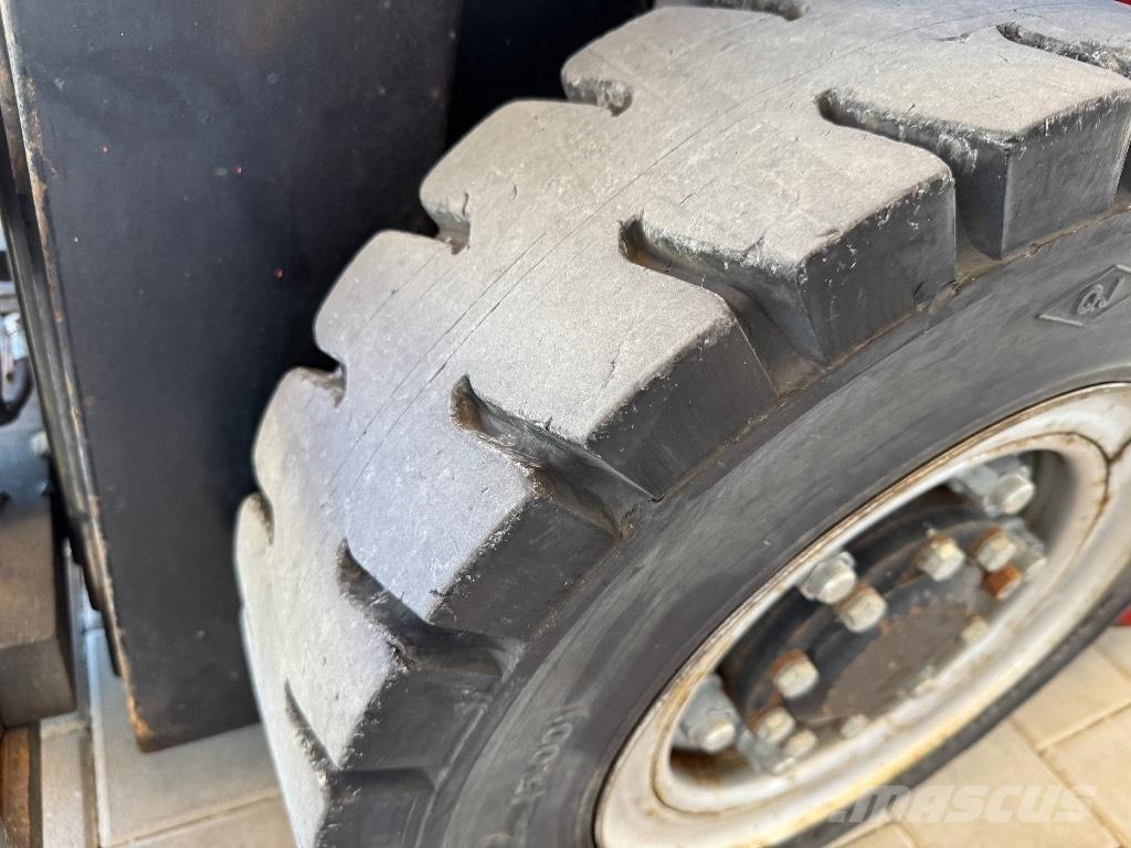 Manitou MI 25 Diesel Trucker