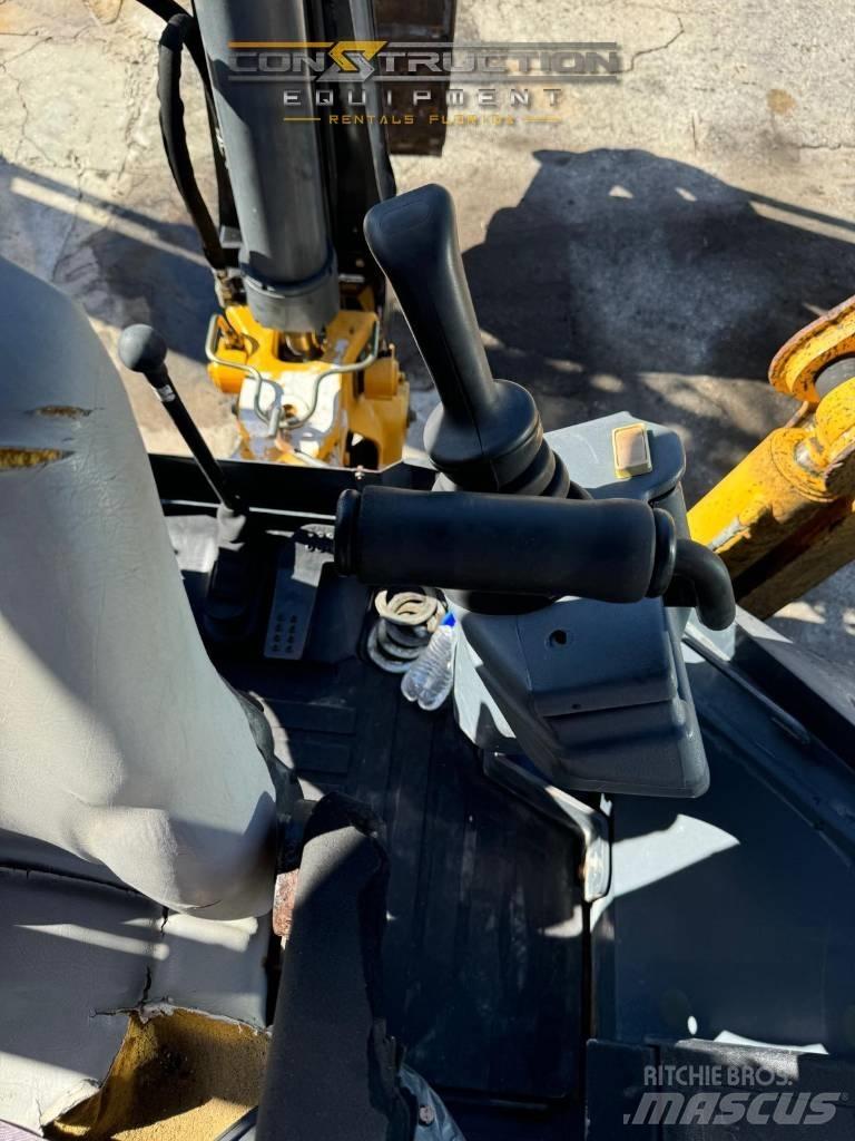 DEERE 310SK Traktorgravere