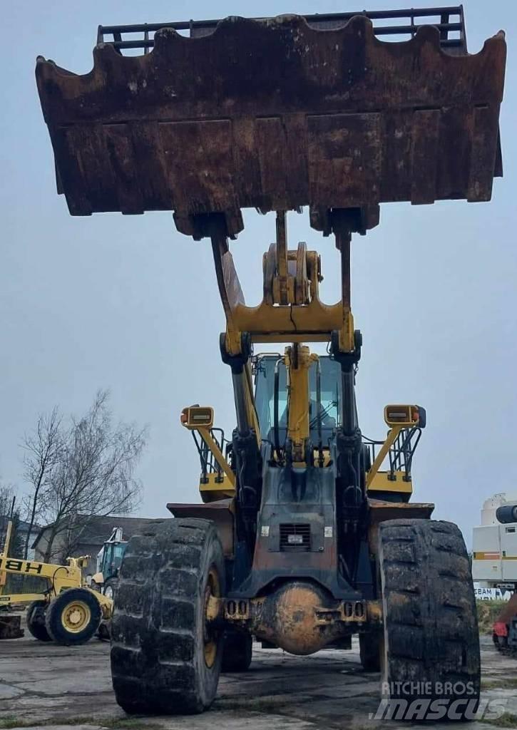 Komatsu WA 600-6 Hjullastere