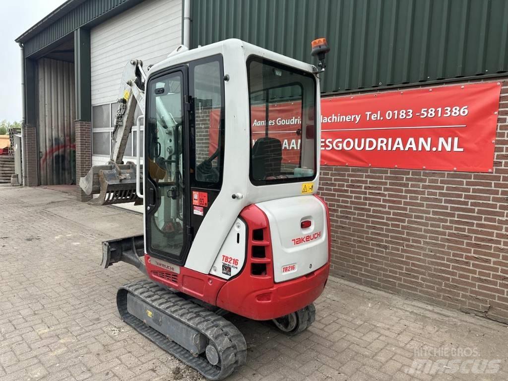 Takeuchi TB216 Minigravere <7t