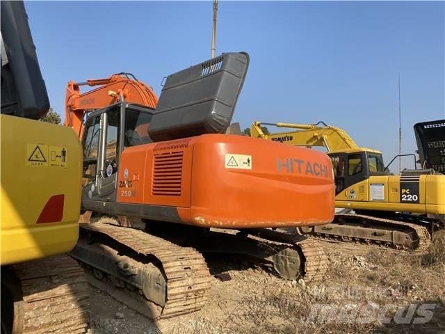 Hitachi ZX250 Beltegraver