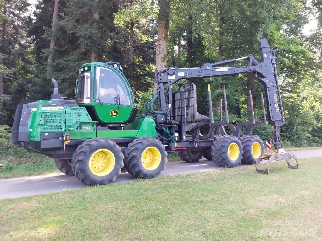 John Deere 1110G Lassbærere