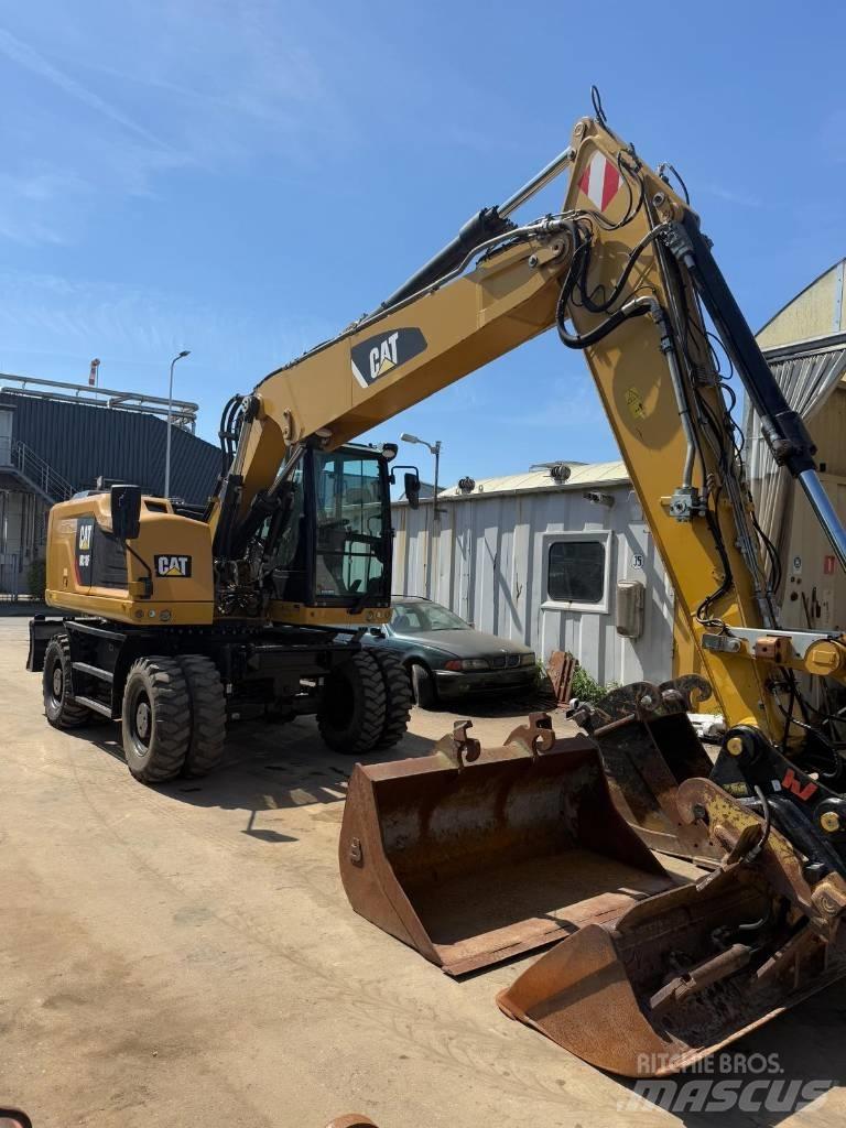 CAT M 318 F Hjulgravere