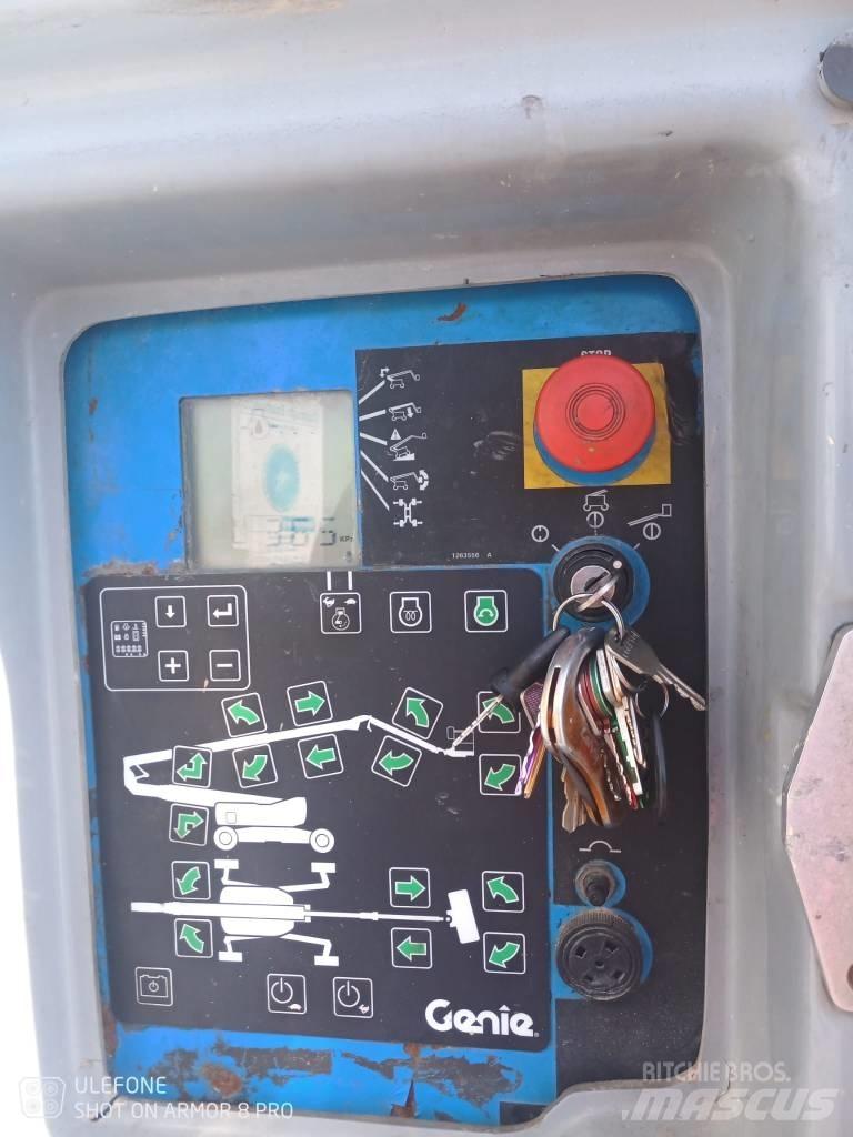 Genie Z 135/70 Leddede bomlifter