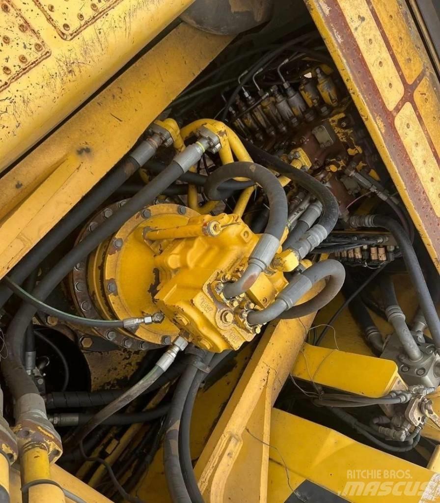 Komatsu PC 450 LC-8 Beltegraver