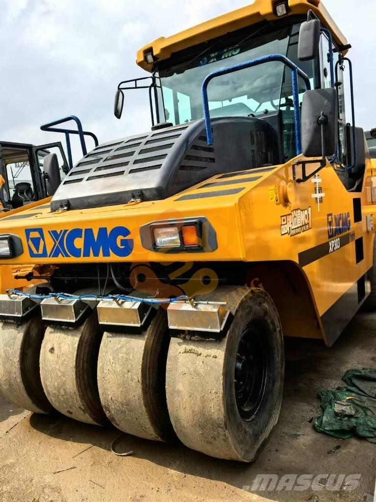 XCMG XP 303 Kombivalser