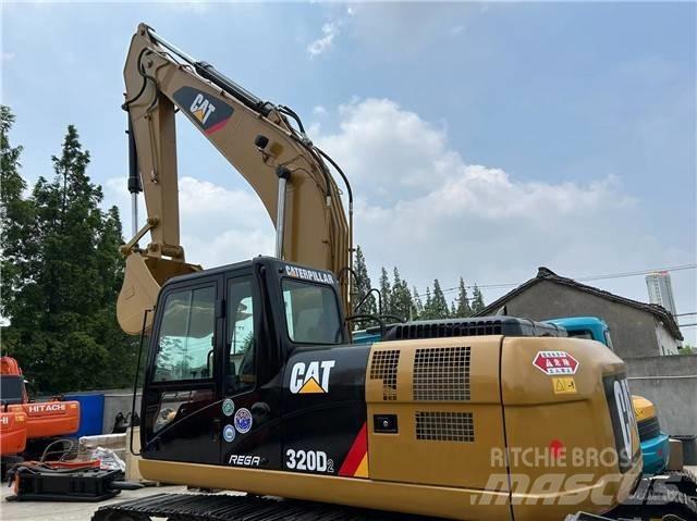 CAT 320 D Beltegraver