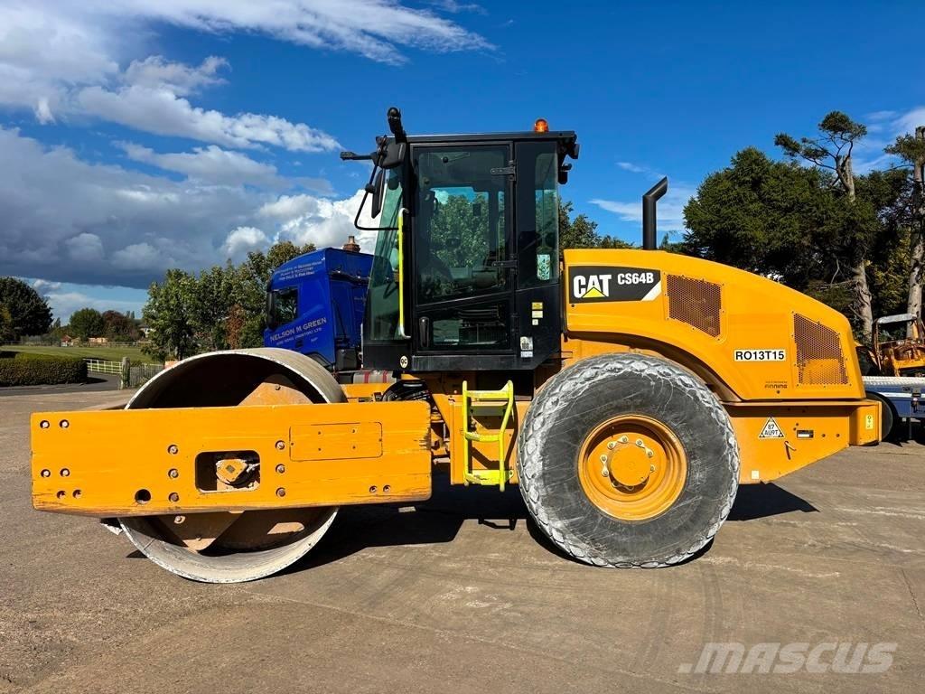 CAT CS 64 B Valsetog