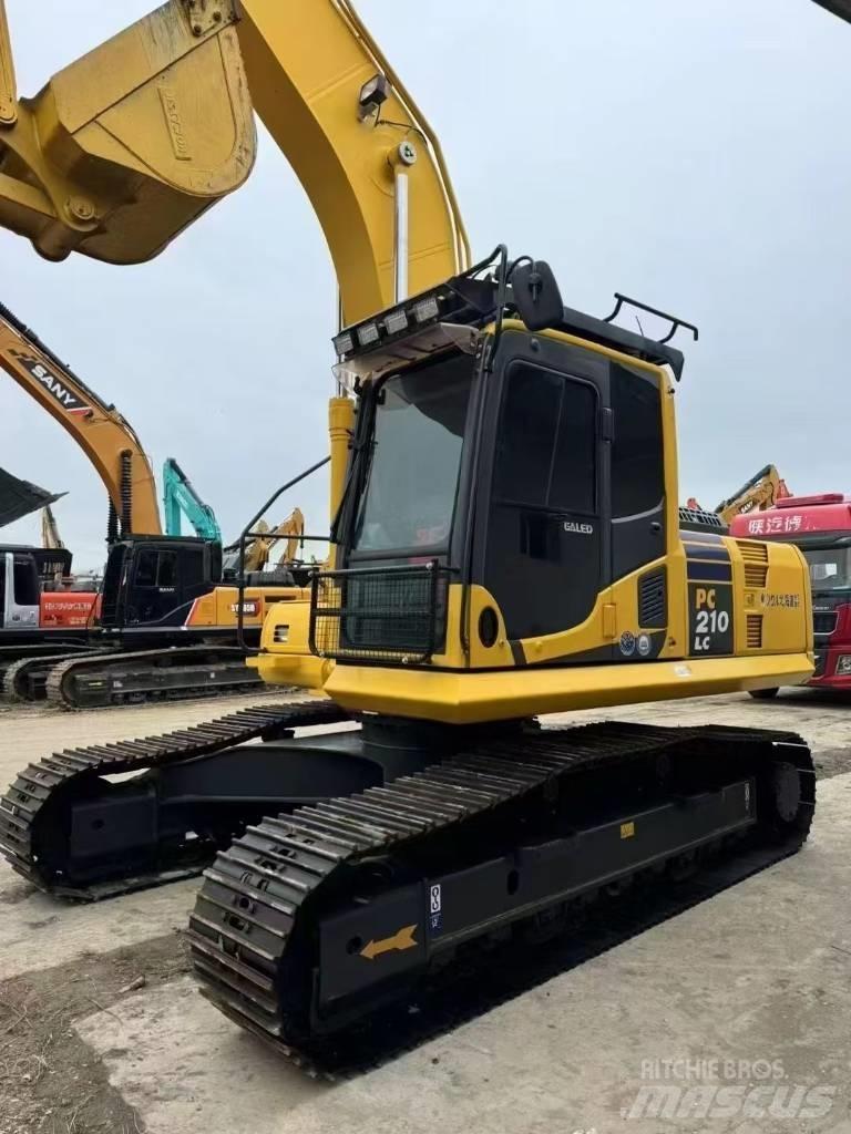 Komatsu 210LC-8 Beltegraver