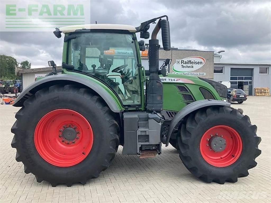 Fendt 724 vario s4 Traktorer