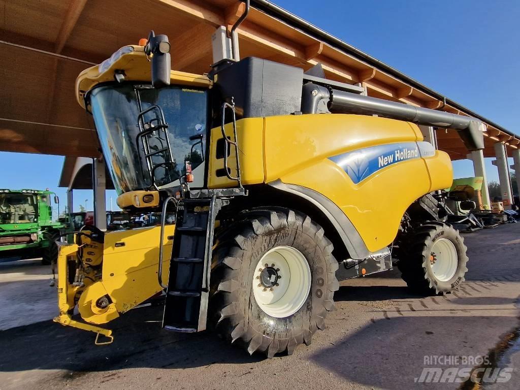 New Holland CR 9060 Skurtreskere