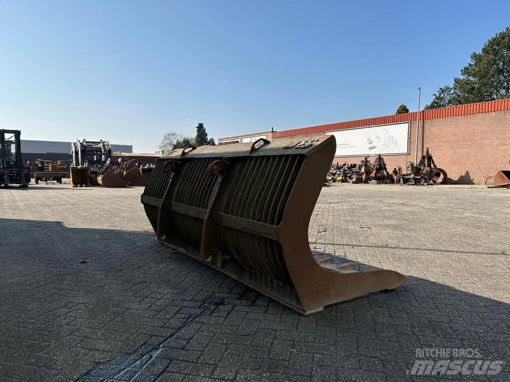  Onbekend UH-2700 Skuffer