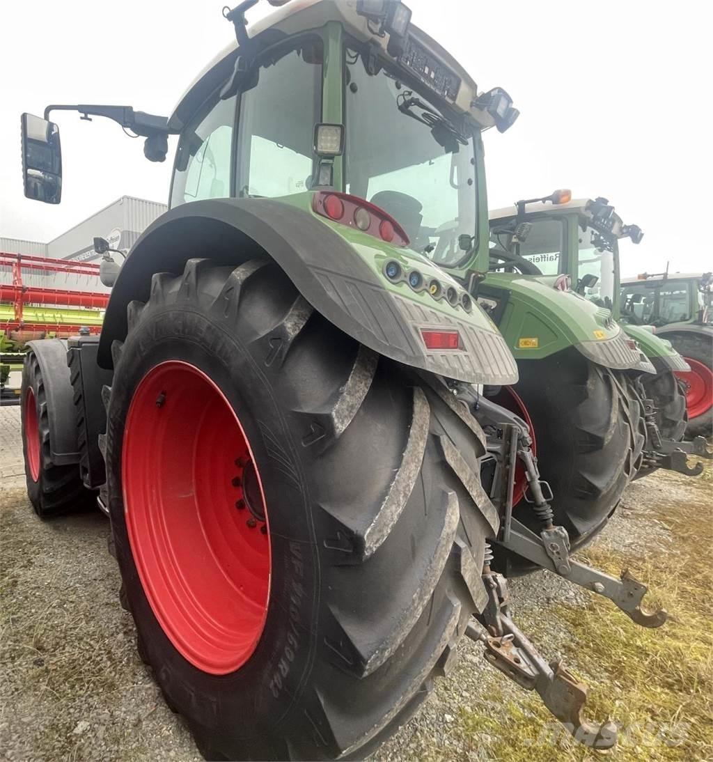 Fendt 820 Vario Traktorer