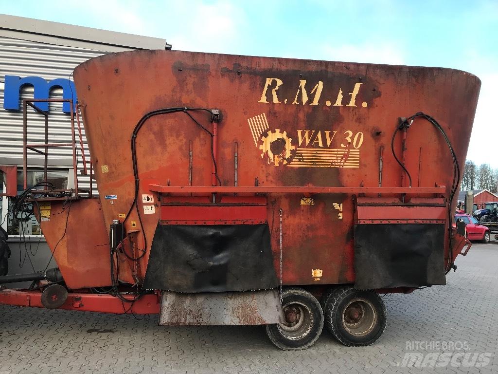  R.M.H WAV 30 Blande- og fôringsmaskiner