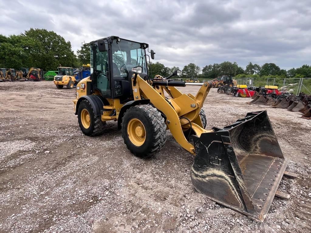 CAT 908M Hjullastere
