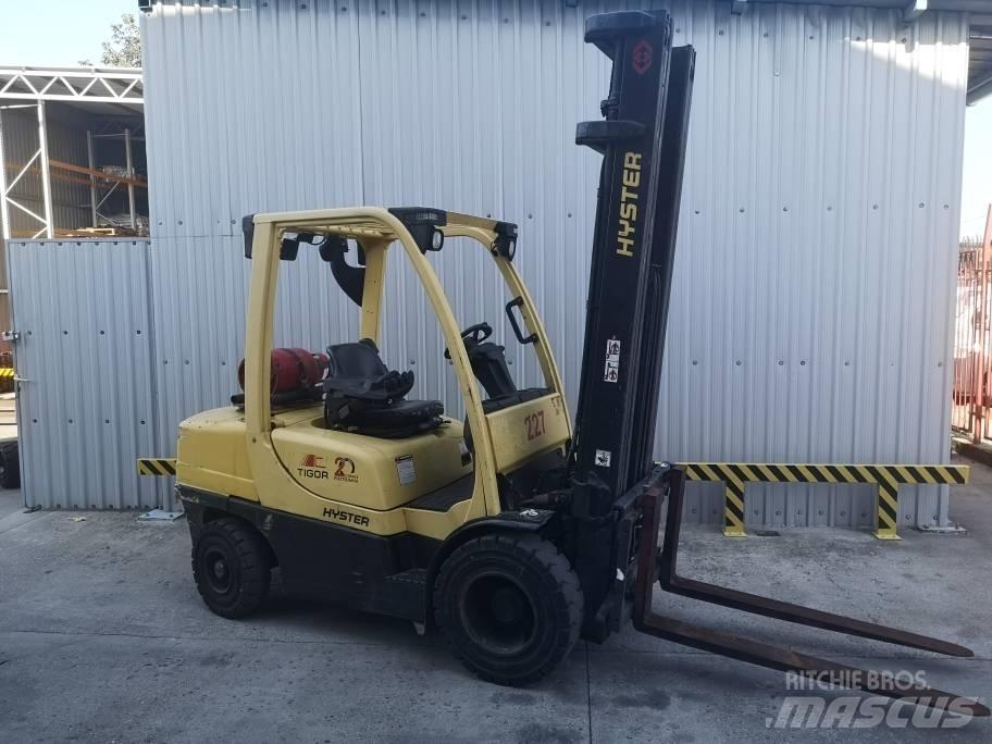 Hyster H 35 FT Propan trucker