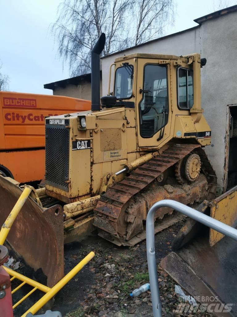CAT D 4 H Dozere Beltegående