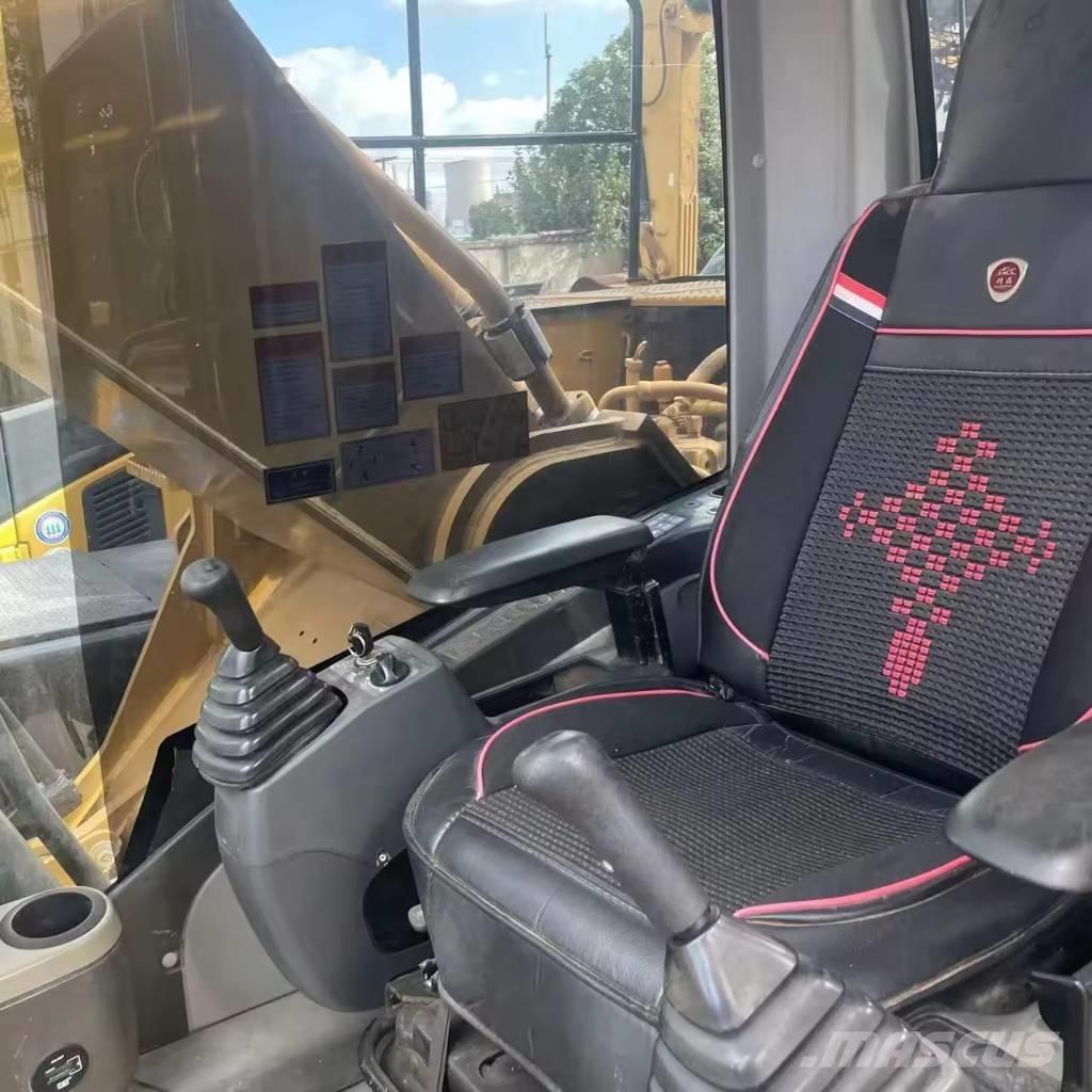 CAT 336 D Beltegraver