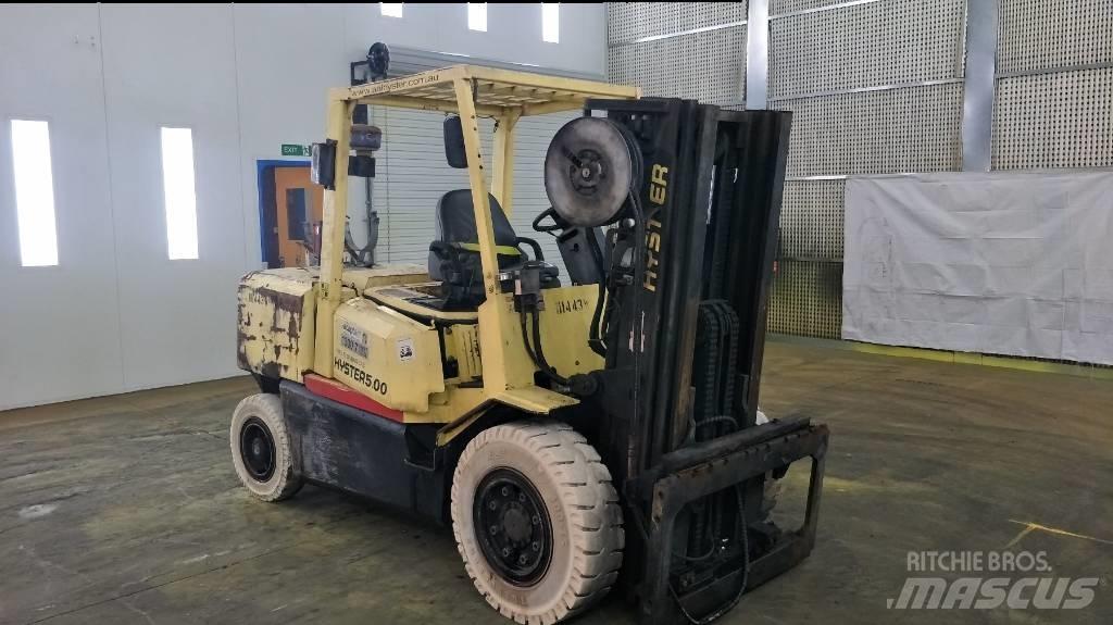 Hyster H5.00DX Diesel Trucker