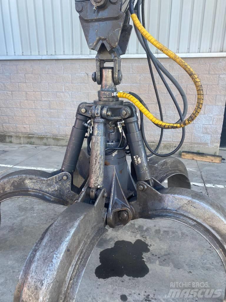 Fuchs MHL 331 Gravemaskiner for avfallshåndtering