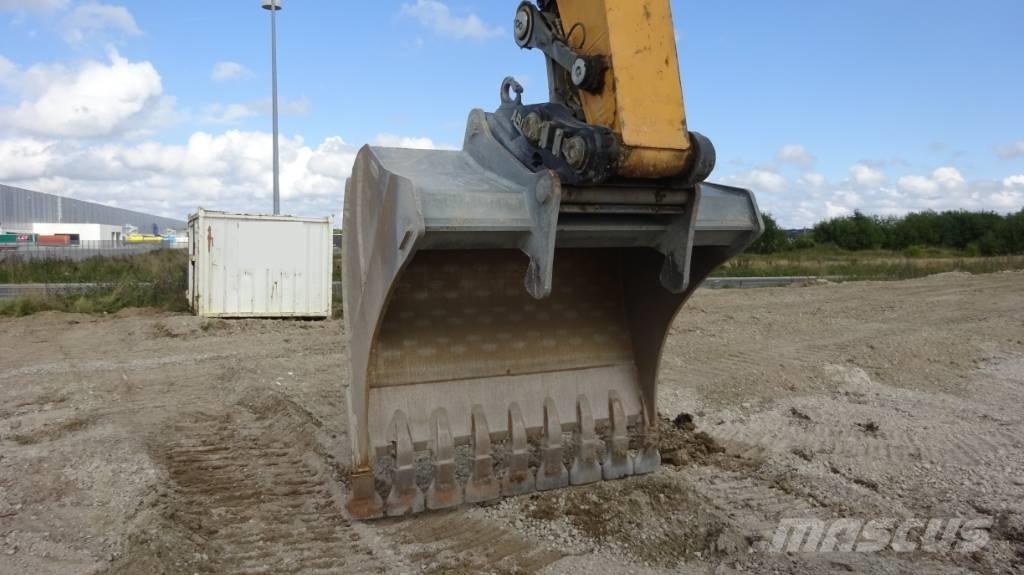 Liebherr R945 3d GPS Beltegraver