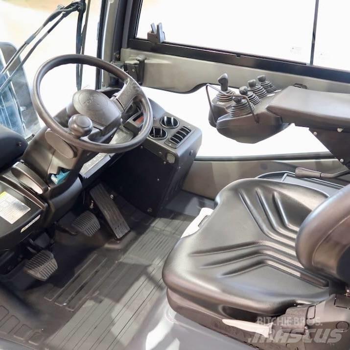Toyota 02-8FDF30 Diesel Trucker