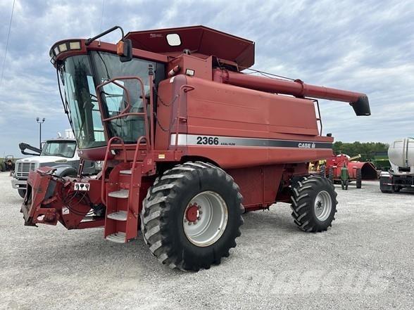 Case IH 2366 Skurtreskere