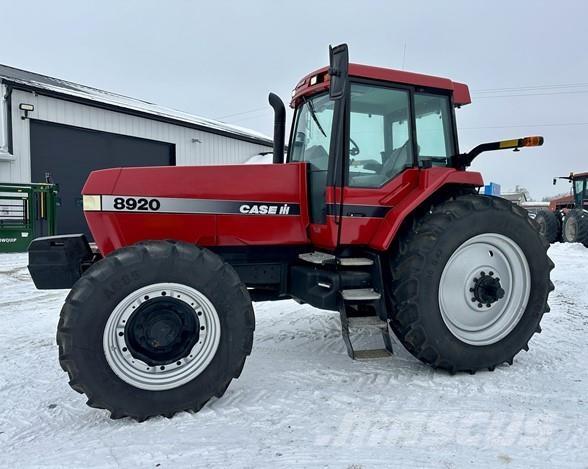 Case IH 8920 Traktorer