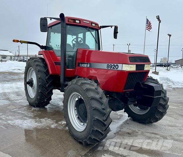 Case IH 8920 Traktorer