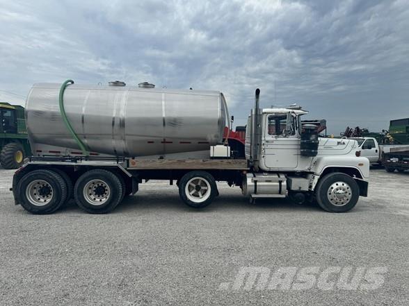 Mack RS600L Anlegg - Annet